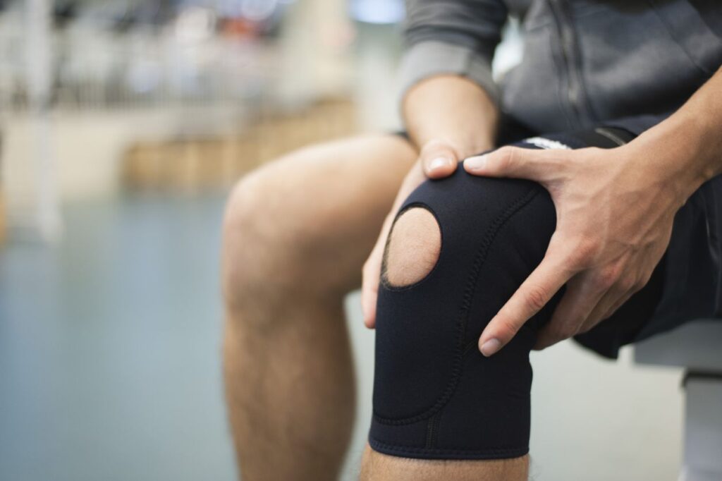 Beste lichaamsgewicht oefeningen voor gevoelige knieën