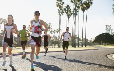 hardlopers die een race lopen