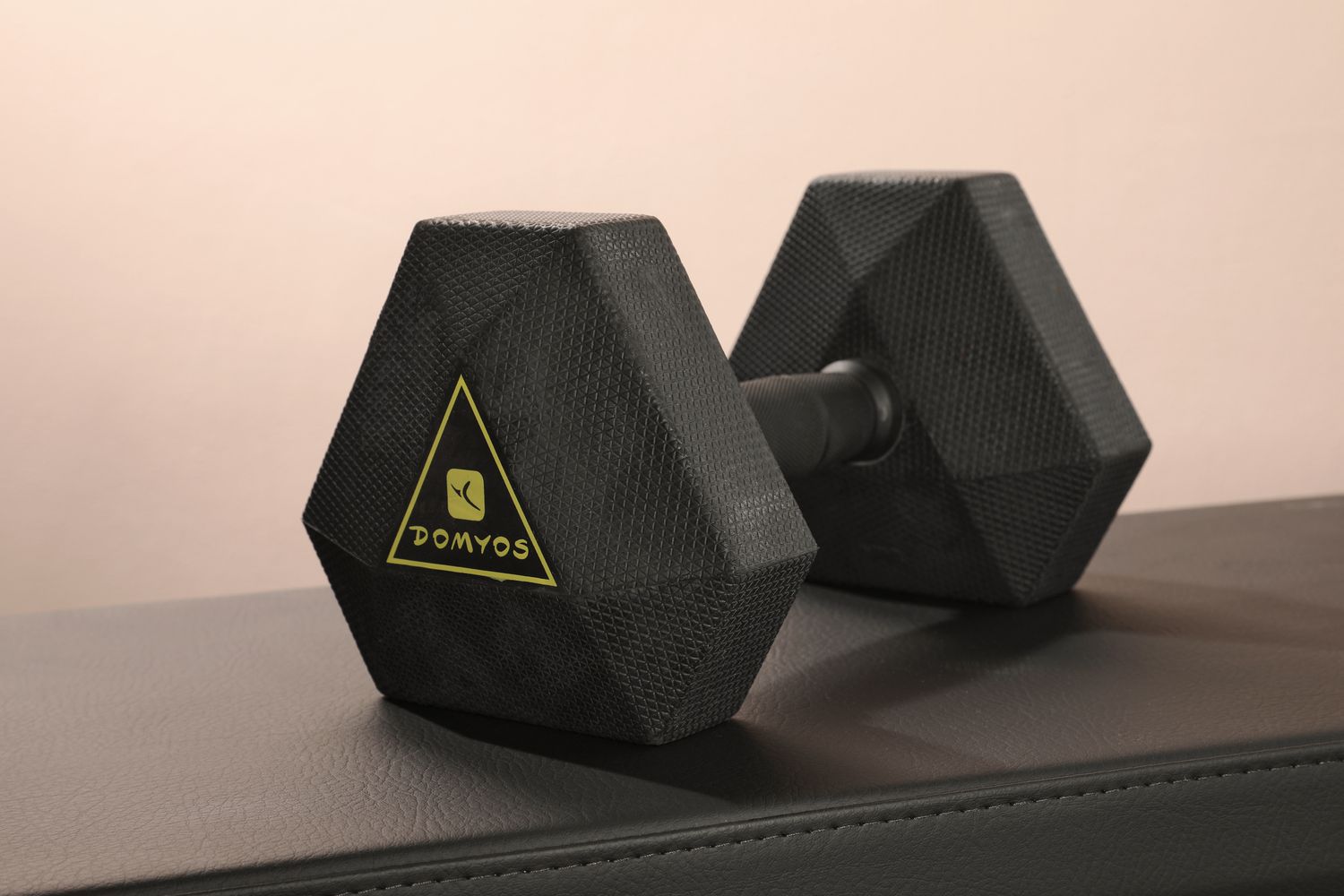 Domyos van Decathlon Weight Training Hex Dumbbell