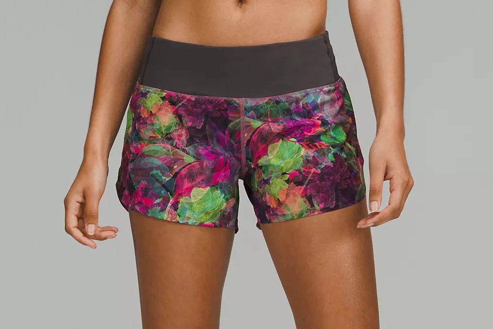 Lululemon Speed Up Mid-Rise Lined Short 4â