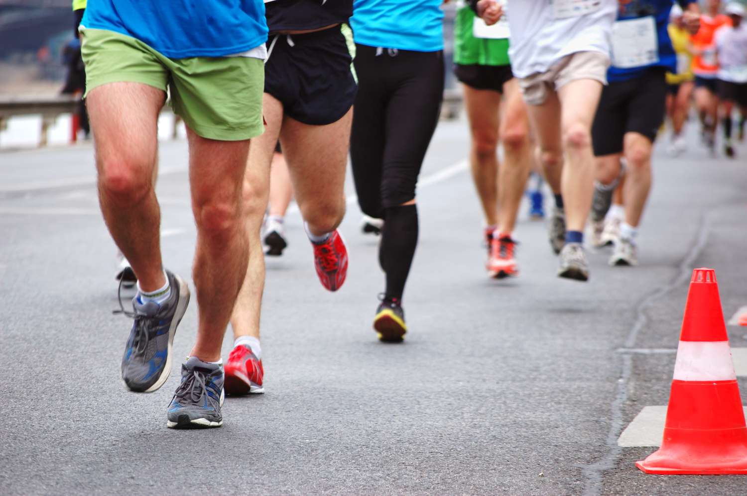 marathonlopers op de weg