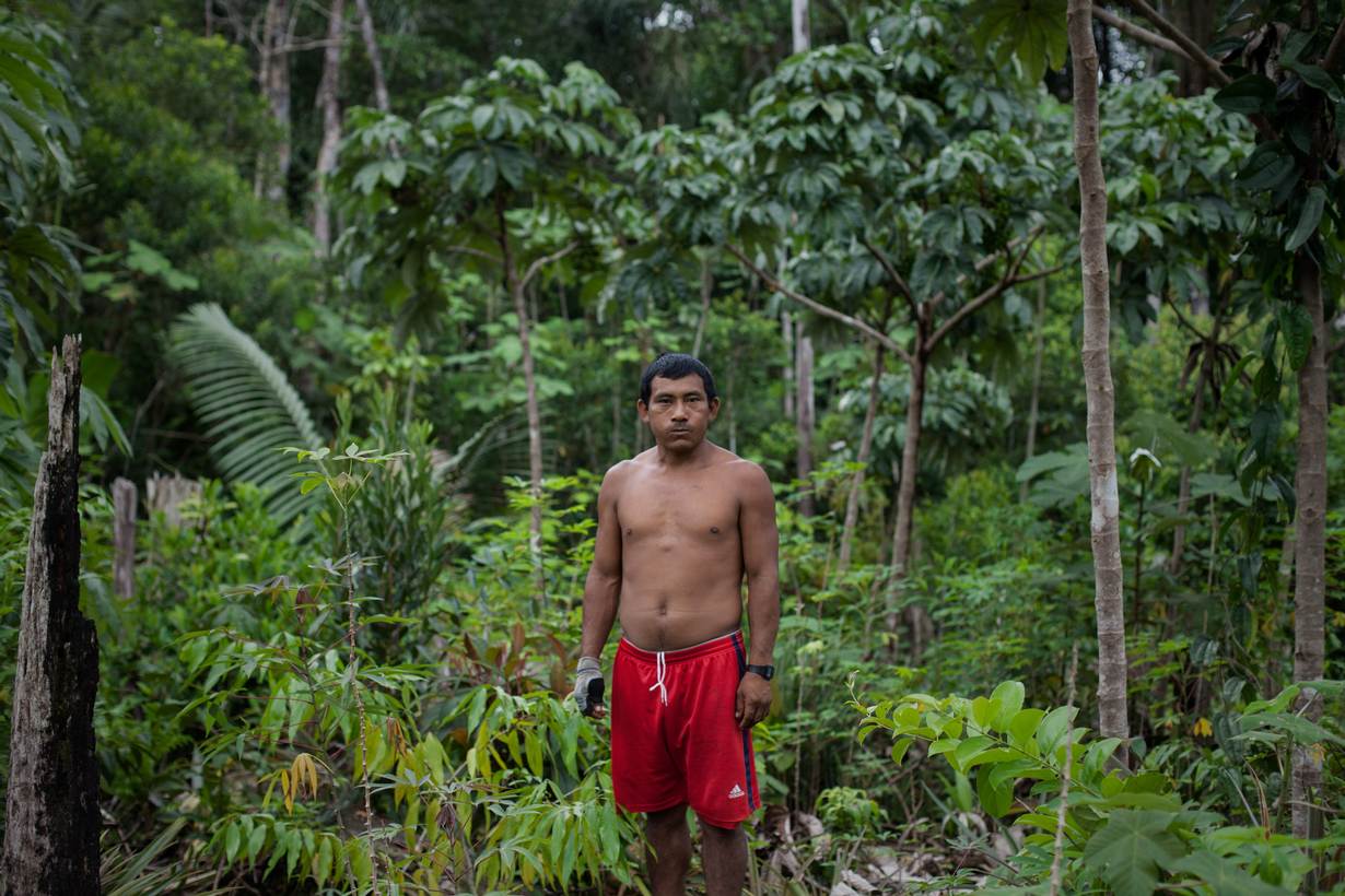 Celestino Yucuna, 'kapitein' van de Bella Vista riviergemeenschap, provincie Amazonas, Miriti- Parana, Colombia