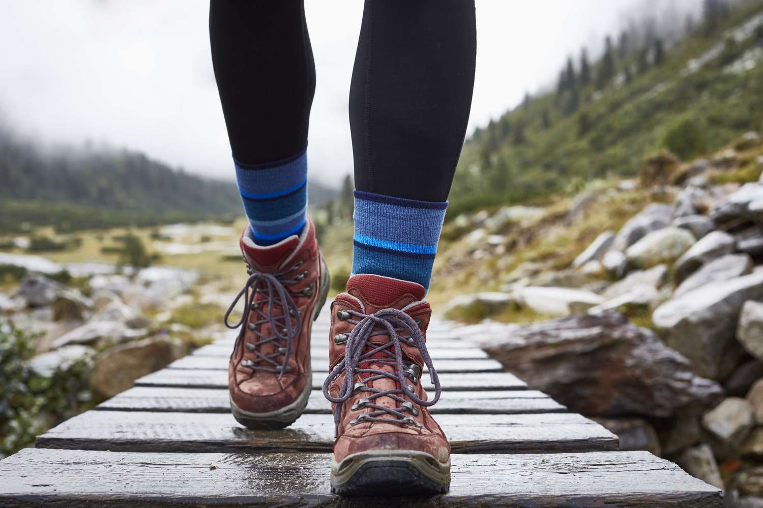 De 15 beste wandelsokken van 2023 voor het raken van de paden