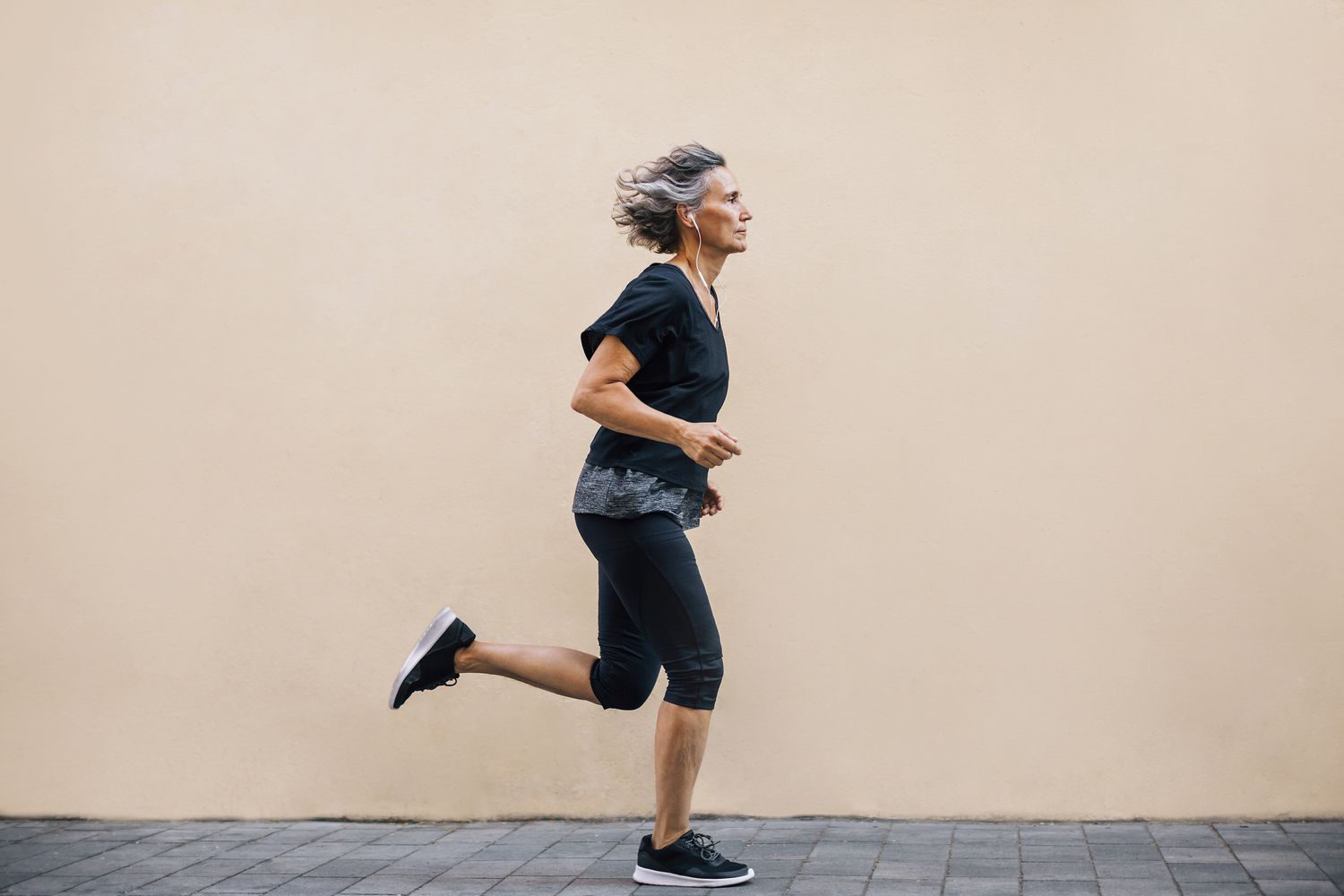 Expert getest: de beste stabiliteit hardloopschoenen voor vrouwen