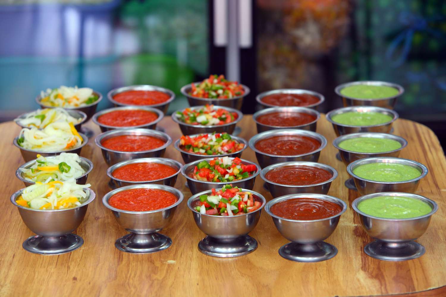 salsa's in een Mexicaans restaurant