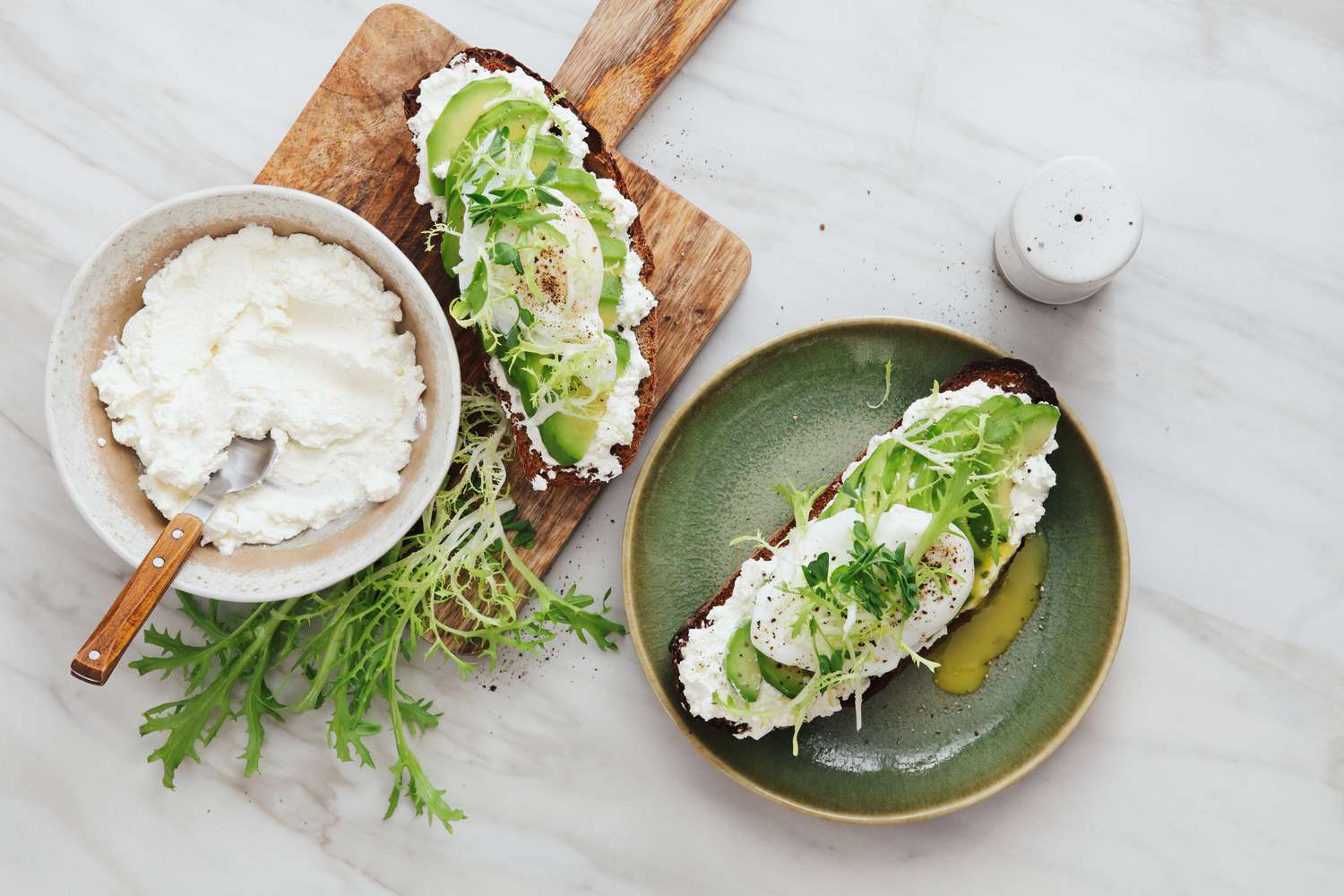 Ricotta kaas op toast