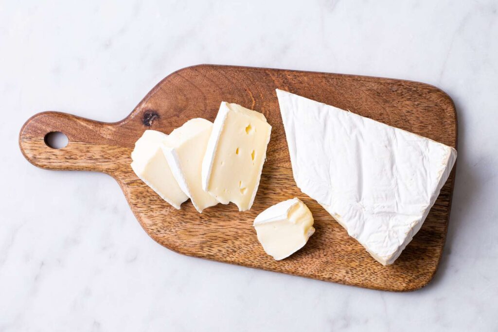 Brie Cheese Nutrition Feiten en voordelen voor de gezondheid