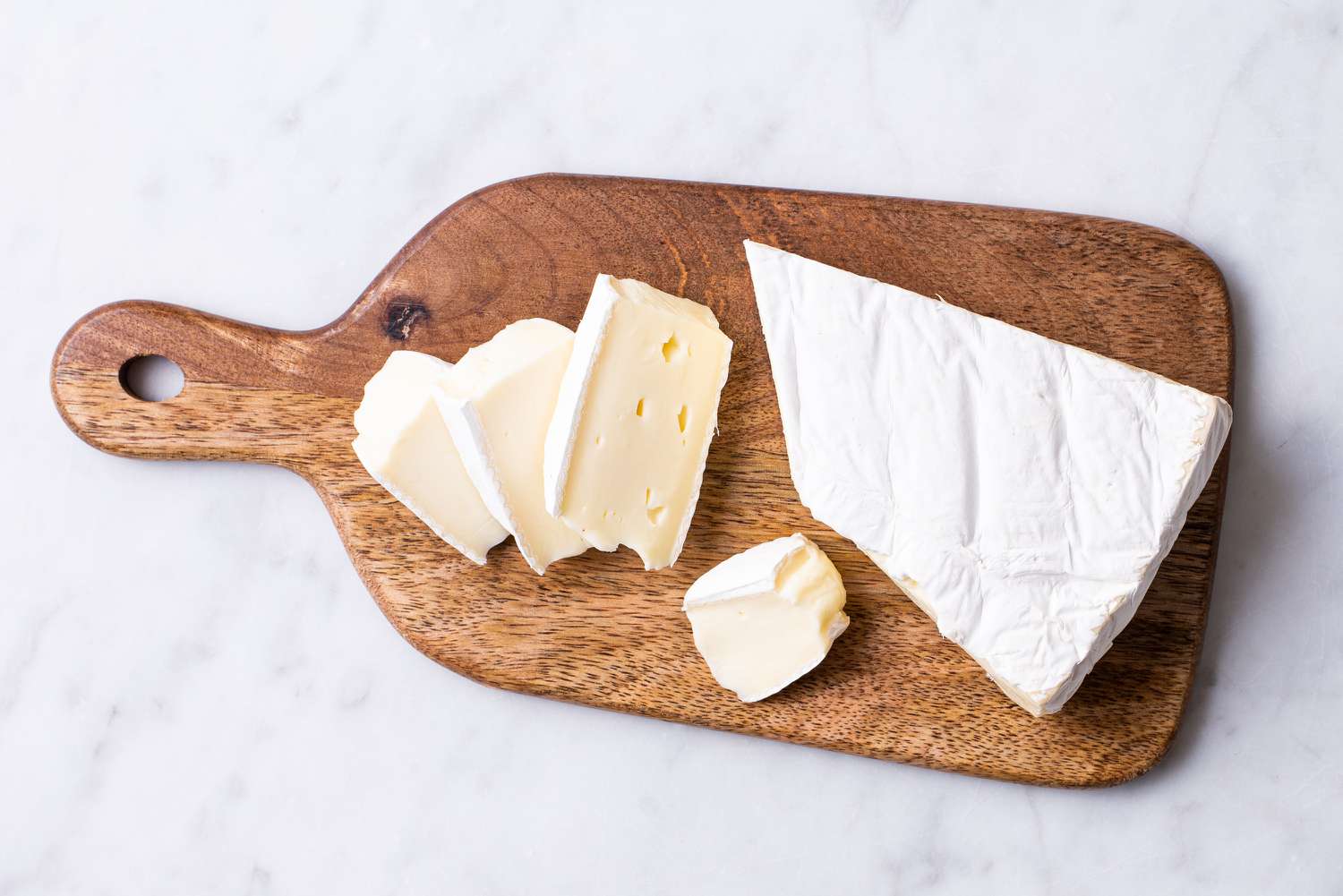 Brie Cheese Nutrition Feiten en voordelen voor de gezondheid