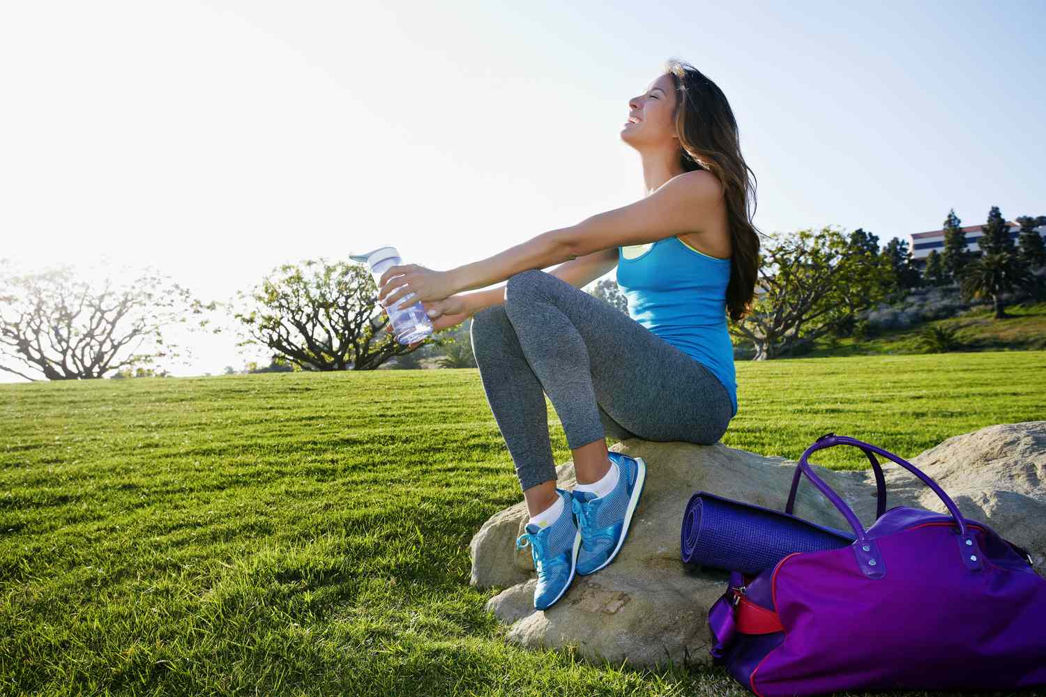 10 Beste yogamattassen, beoordeeld en goedgekeurd door een personal trainer
